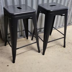 Black Metal Bar Stools
