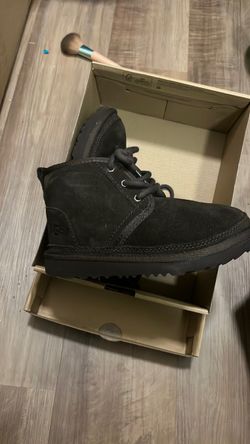 Size 13c chocolate uggs never worn