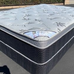 Queen Orthopedic Bamboo Pillow Top!!