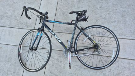 Jamis Ventura Sport Roadbike