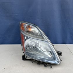 2006-2009 Toyota Prius Headlight OEM 