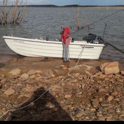 Dingy boat 12' with trailer and trolly motor