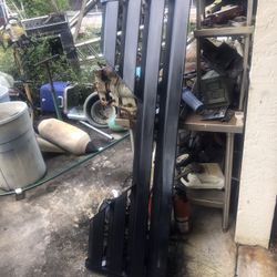 Fifth Wheel Tailgate   