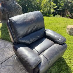 Free Recliner