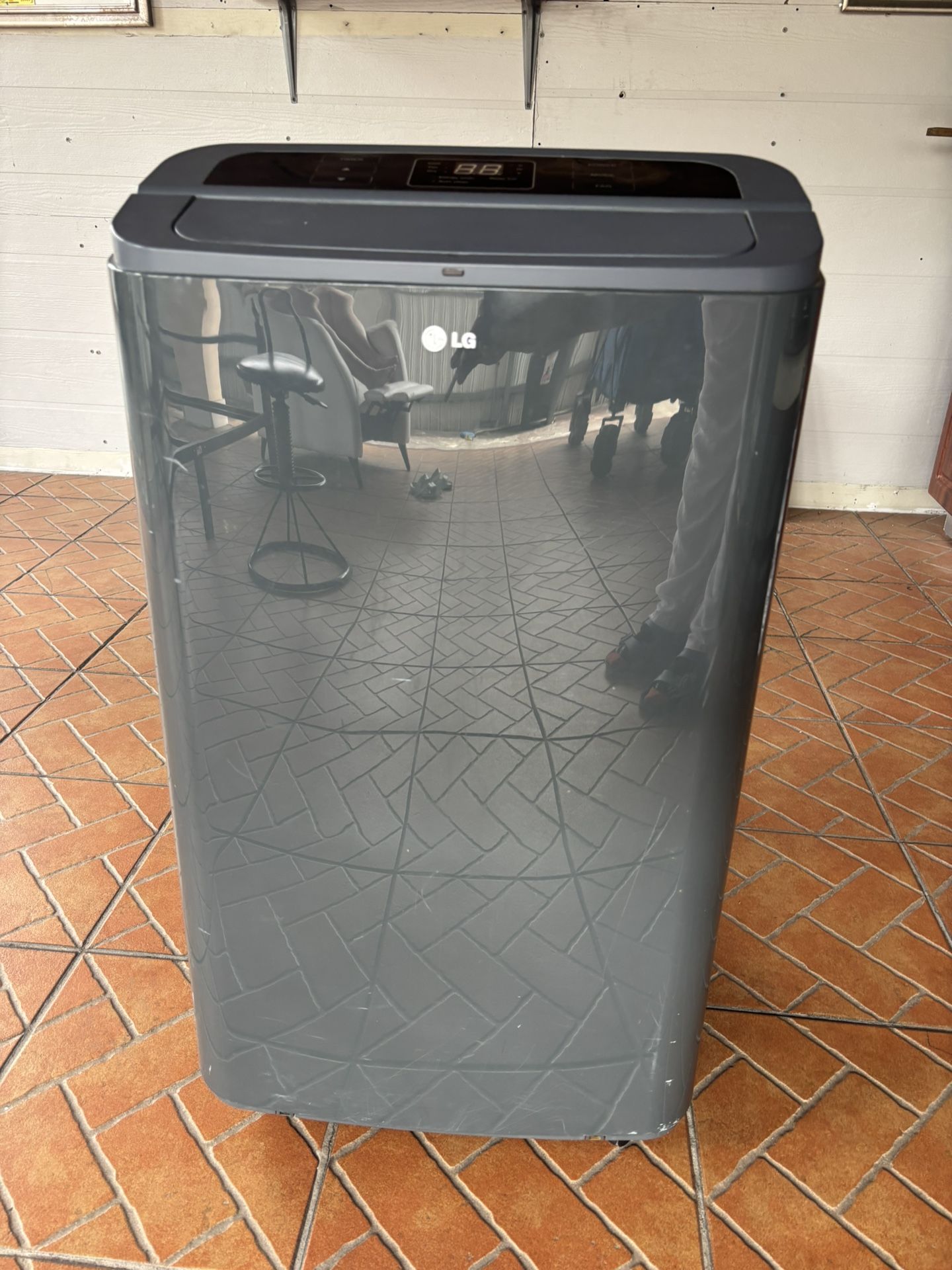 LG 8,000 BTU Smart Portable Air Conditioner, 115V, Cools 350 Sq.Ft. (14' x 25' Room Size), Portable Air Conditioner for Home with Voice Control, Works