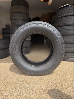275/65/20 Goodyear Wrangler 8/32 — Snellville