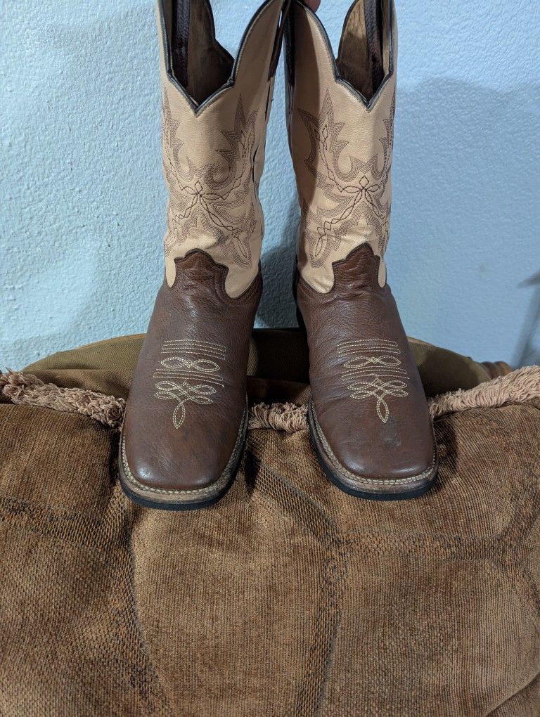 Cowboy Boots Size 10