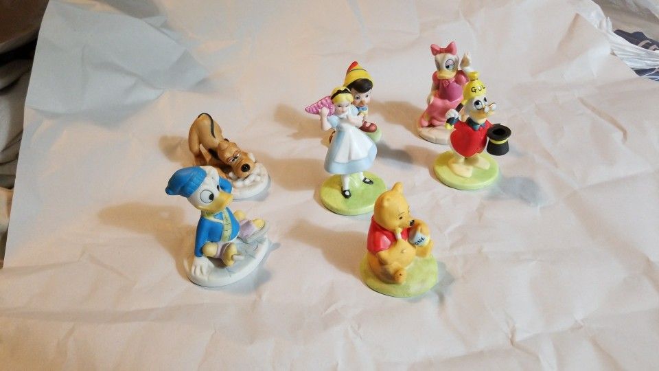 1987 Walt Disney Collection figurines