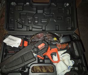 Mini Electric Chainsaw.