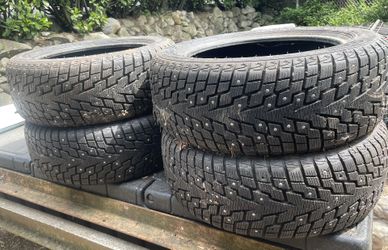 Snow tires