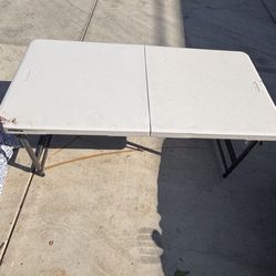 Folding Small Kids Table.   $20
