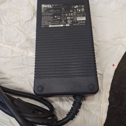 Dell AC/DC Adapter 