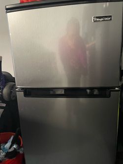 Refrigerator small