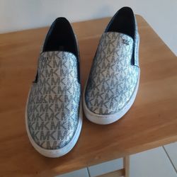 BASICALLY NEW, MK SLIP ON SHOES WORN ONCE, SIZE 6.5 EXCELLENT CONDITION 