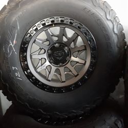 Bendo Rines Nuevos Con Llantas Usados 31570R17 Para Toyota Tacoma Chevy Silverado 