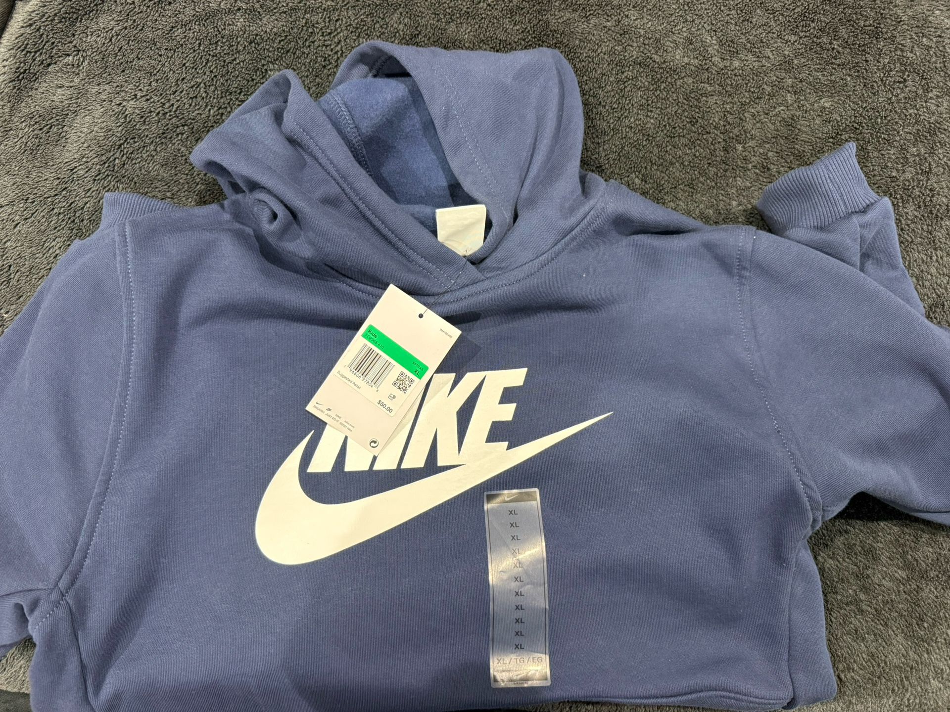 Nike Sweater