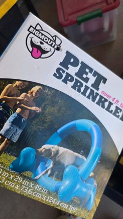 Pet sprinkler