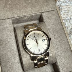 Perfect condition Authentic Burberry City Watch 