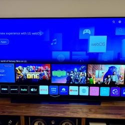 LG OLED 77' TV - Like New