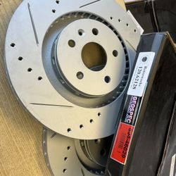 Cadillac CTS-V 09-15 Front Drill Slot Rotors Pads