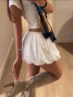 Women skirt new size M