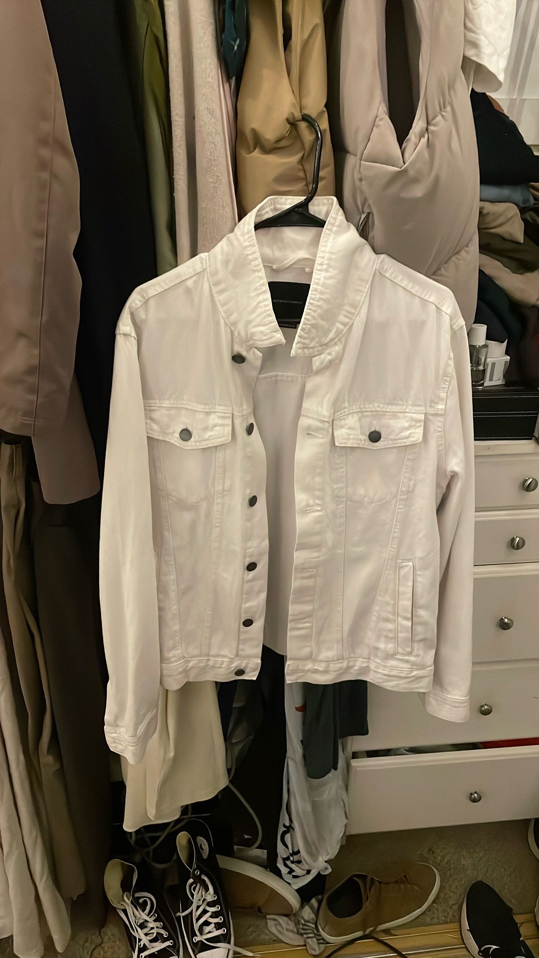 White Mens Jean Jacket Sz Large