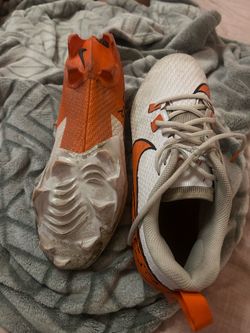 Nike Football Cleats White and Orange size 9.5