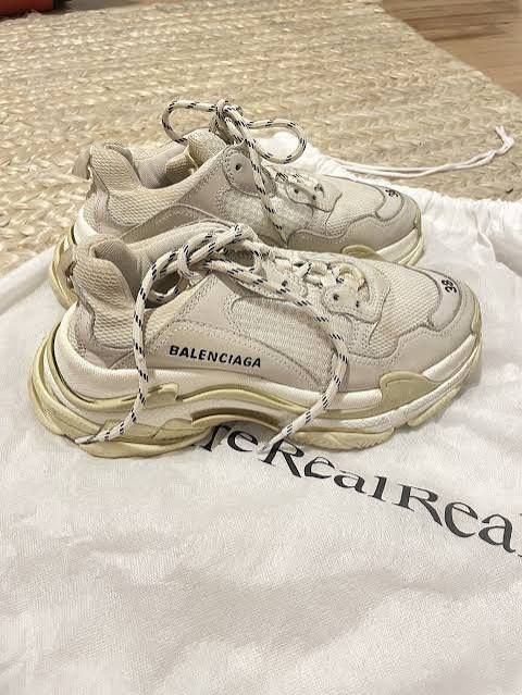 Balenciaga Triple S