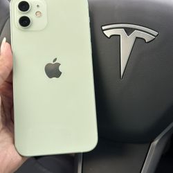 IPhone 12 (128gb) Mint Green UNLOCKED 