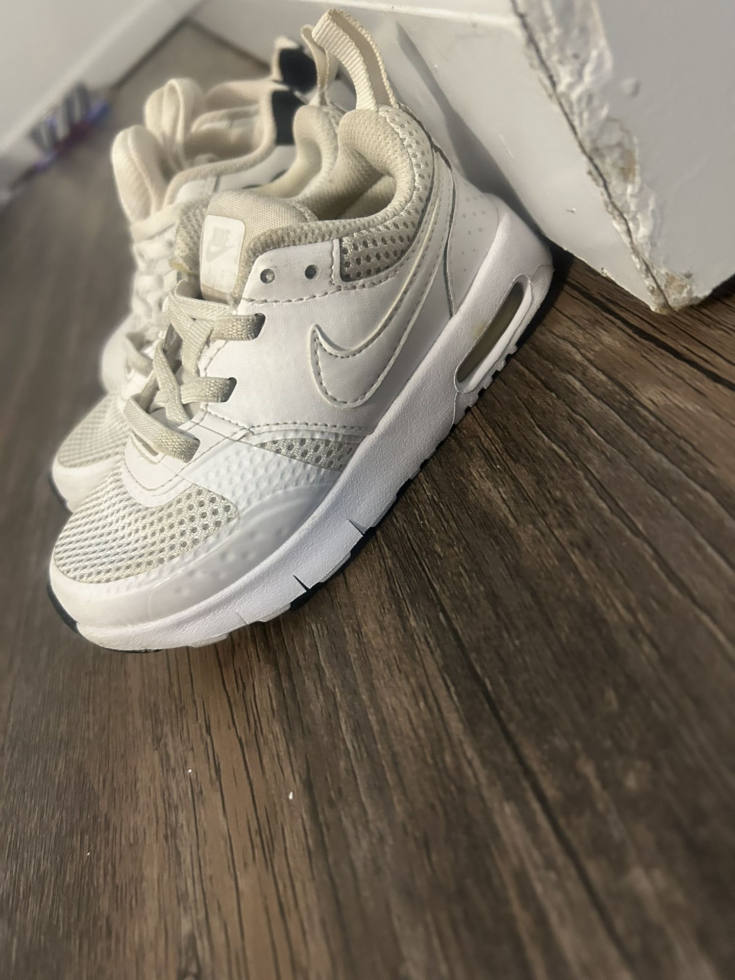 NIKE AIRMAX