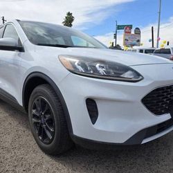 💥SAVE THOUSANDS💥2020 FORD ESCAPE SE🎁4X4💥 CLEAN TITLE💥 - $11,500 (💥 OVER 200+ CARS TRUCKS MINIVANS SUVS TO CHOOSE FROM!⭐)