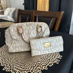 MK Purse