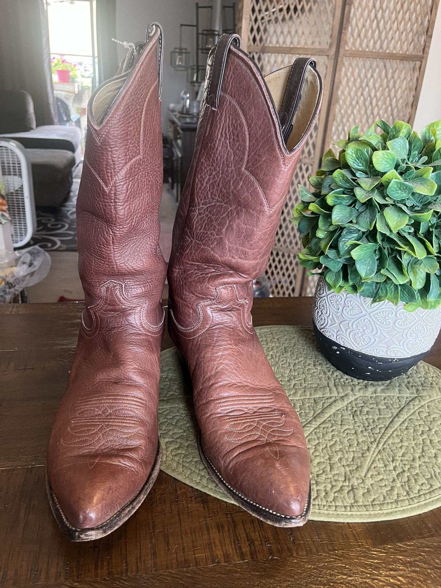 Mens Vintage Leather Justin Style Cowboy Boots (Size 12 D)
