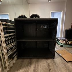 Black Rattan Patio/Indoor Bar set with stools