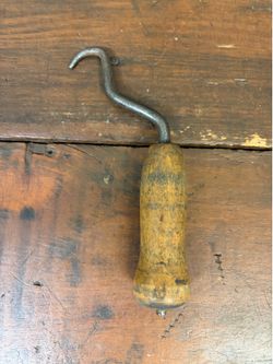Vintage Wire Twister, “Pigtail” Wood Handle Swivel Rebar Tie Wire Twister Tool
