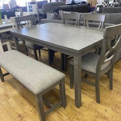 ✅️✅️(6 grey finish wood dining table set grey padded seat chairs and bench✅️✅️✅️