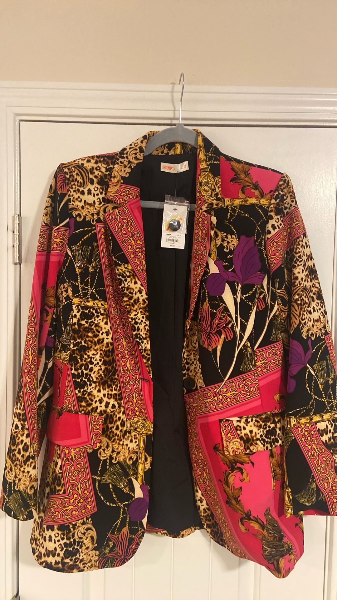 WOMENS BLAZER BRAND NEW