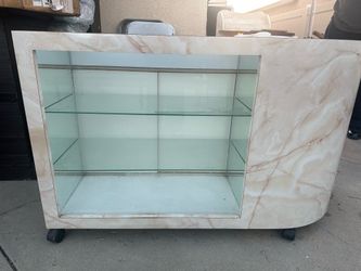 Display cabinet