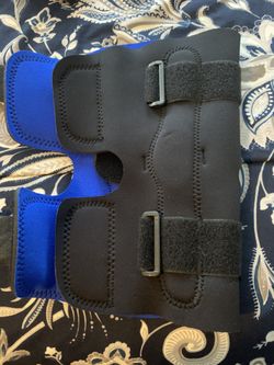 Knee support large.