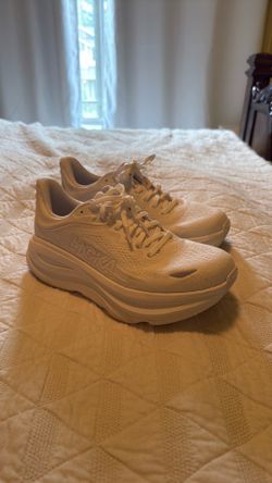 Hoka bondi 9