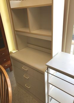white stand with 3 drawers