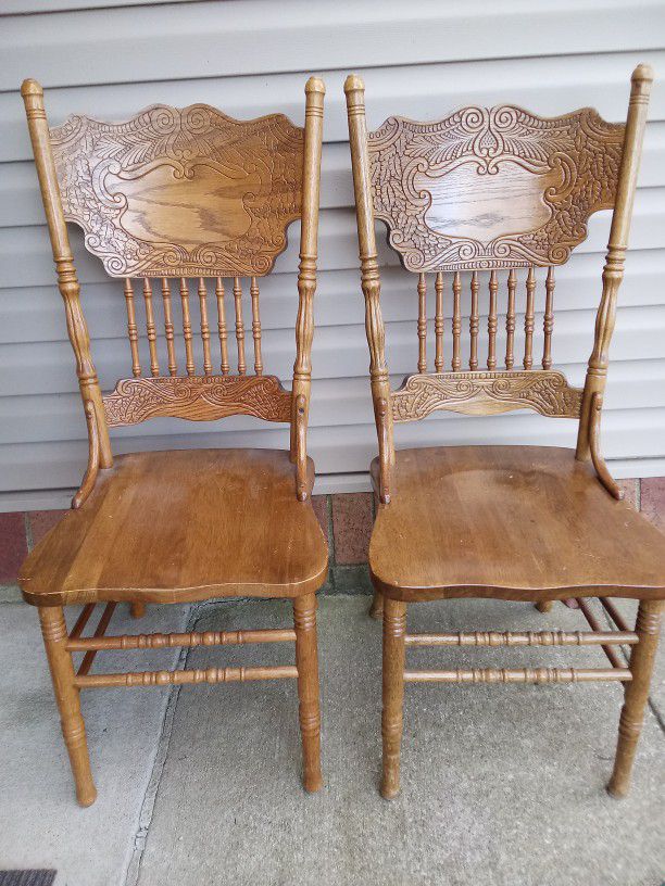 Pair Of Wooden Oak Chairs 
