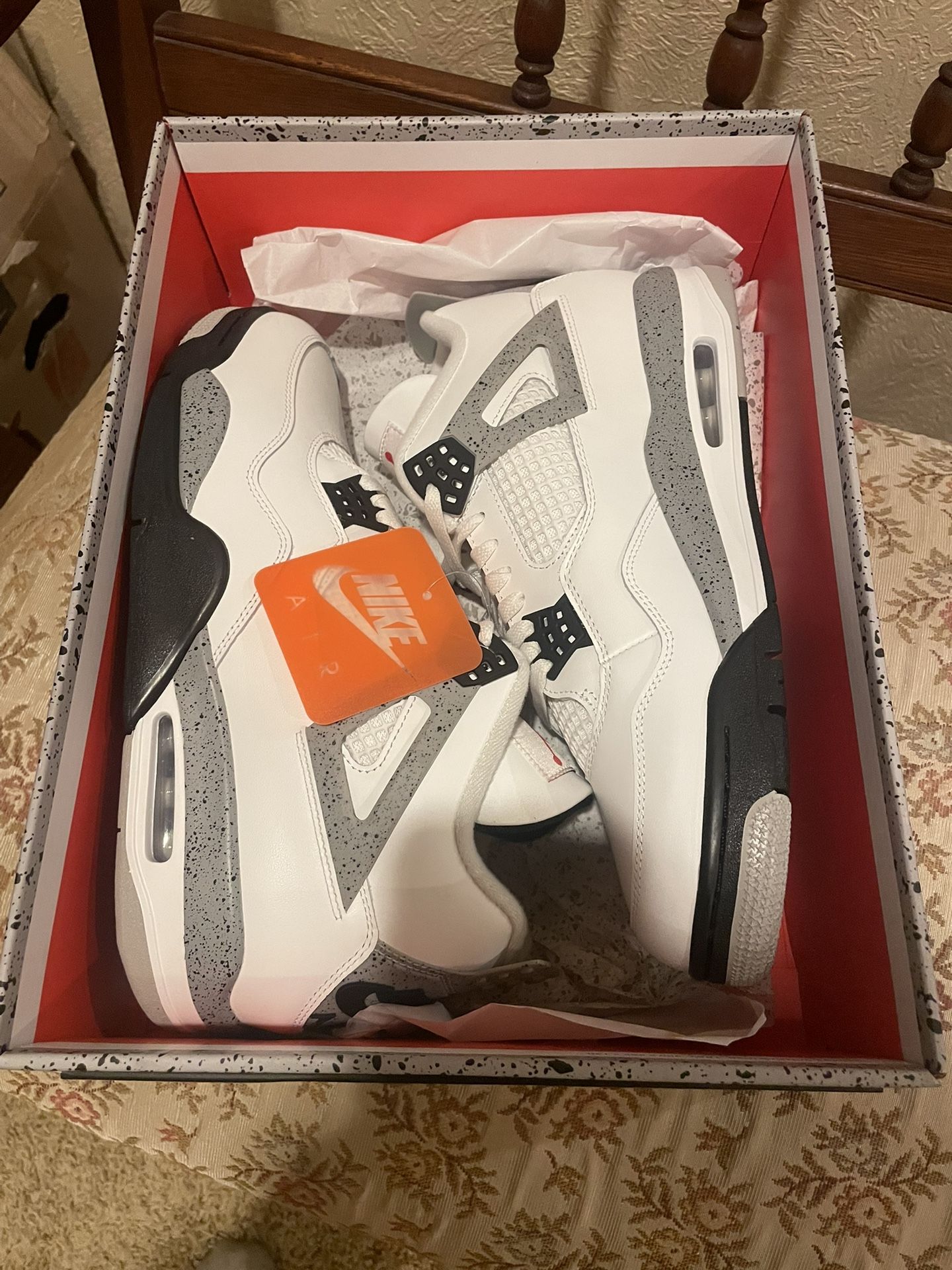 Jordan 4 White Cement 