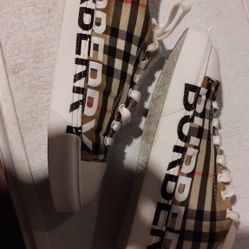 Burberry Ginuwine Gym Shoes
