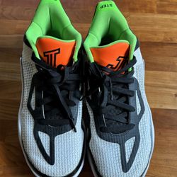 Jordan JTatum Basketball Shoes 6Y