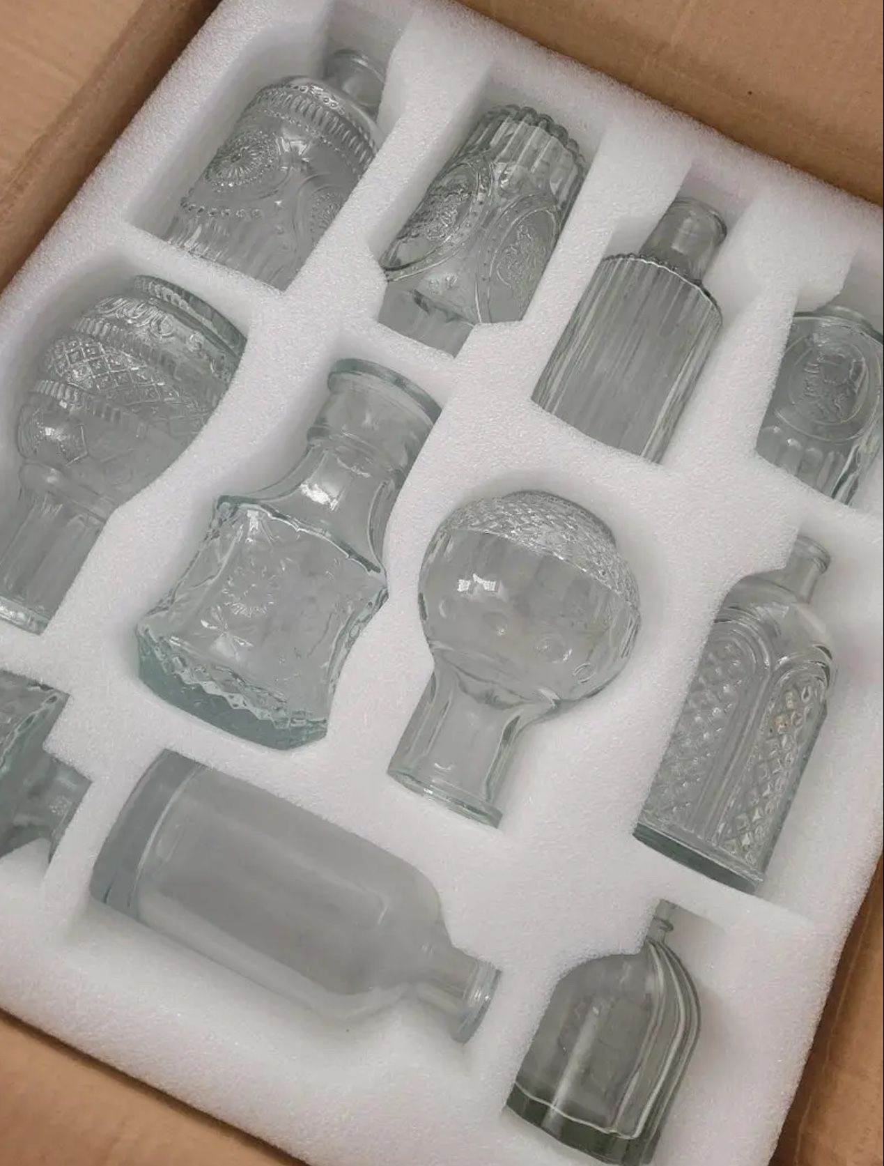 24 Glass Bud Vases, Small vintage style Vases for Centerpieces