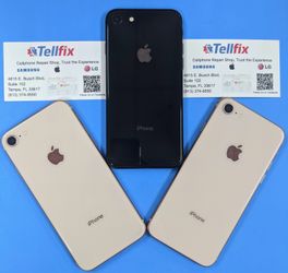 iPhone 8. 64GB. Factory Unlocked 🔓 Like new 🎁 With warranty 🧾