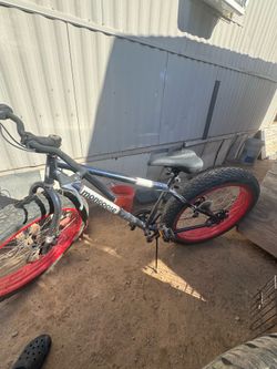 Mongoose fat tire bike