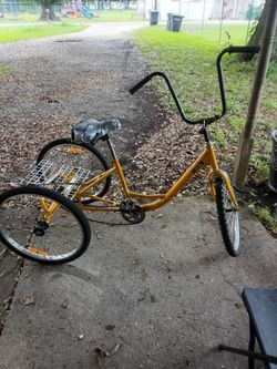 Three-wheel bike