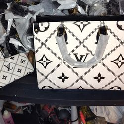 White N Black Tote Bag/Lg. Purse, Small Crossbody, & Wallet